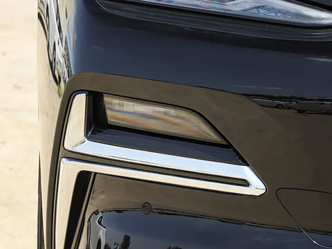 2025�� 60km EM-i ������