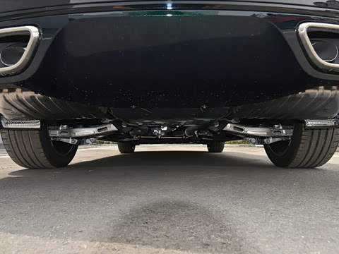 2023�� XFL 2.0T P300 �����콢�˶���