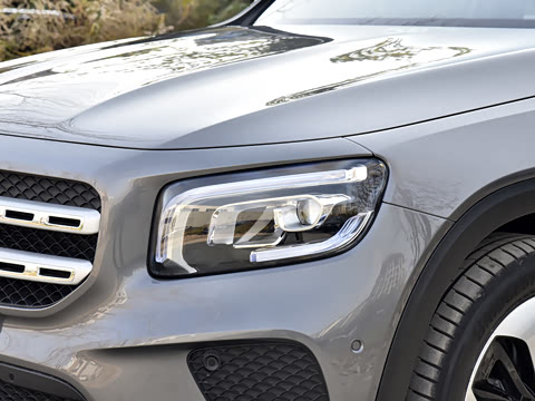 2022�� GLB 200 ʱ����