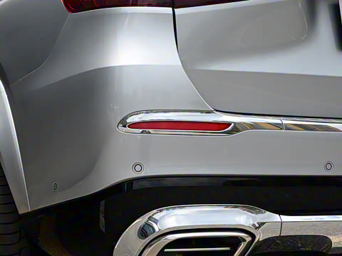 2025�� GLS 480 4MATIC