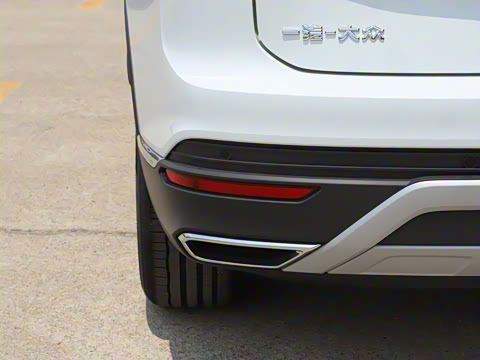 2025�� �Ŀ� ������ 300TSI