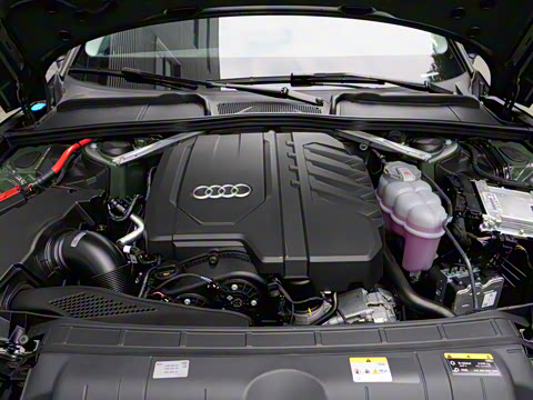 2025�� Sportback ��ذ� 40 TFSI quattro ����������