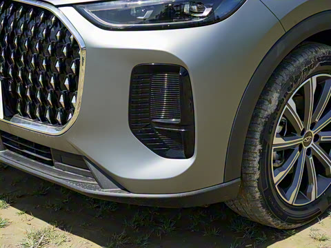 2025�� 2.0T ��������� 7��