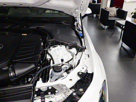 2025�� CLE 260 ���ܳ�