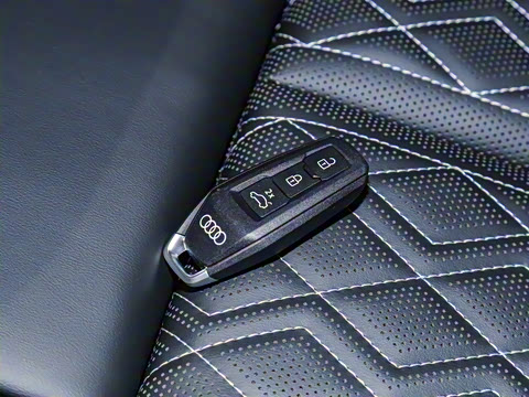 2026�� 2.0T �˶��� Plus