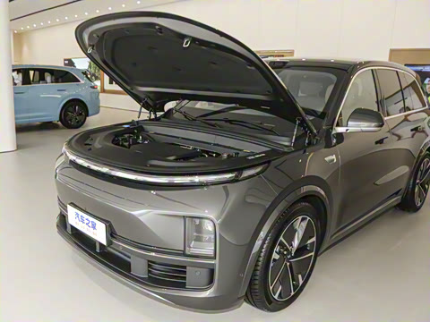 2025�� Max ���ܻ��°�