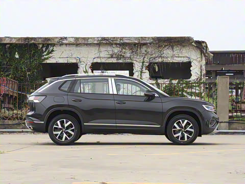 2025�� �Ŀ� ������ 330TSI