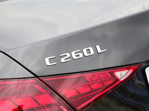 2023�� �Ŀ� C 260 L �˶���
