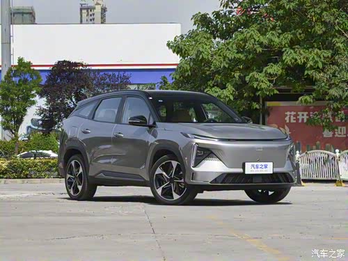 银河l7是集万千宠爱一身生来就自带光环