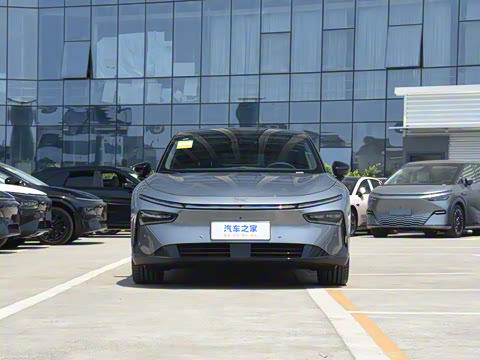 2025�� �������� Max �콢��