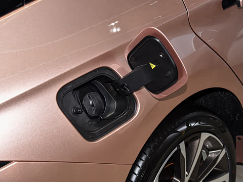 2023�� 70 ����� �������