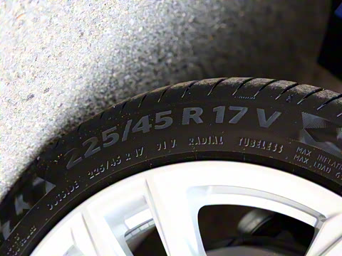 2021�� 28T ������