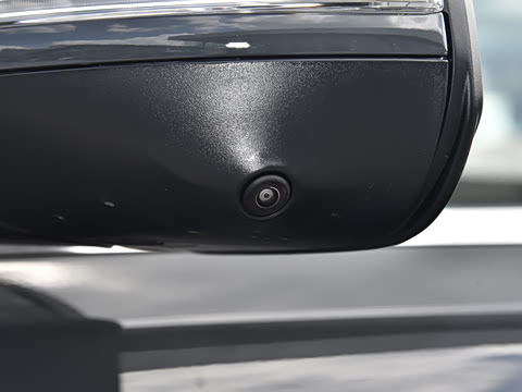 2025�� GLS 450 4MATIC ������