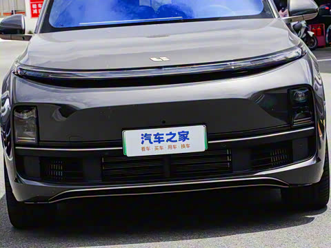 2025�� Ultra ���ܻ��°�