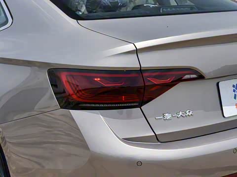 2025�� �Ŀ�� 300TSI DSG��Խ��