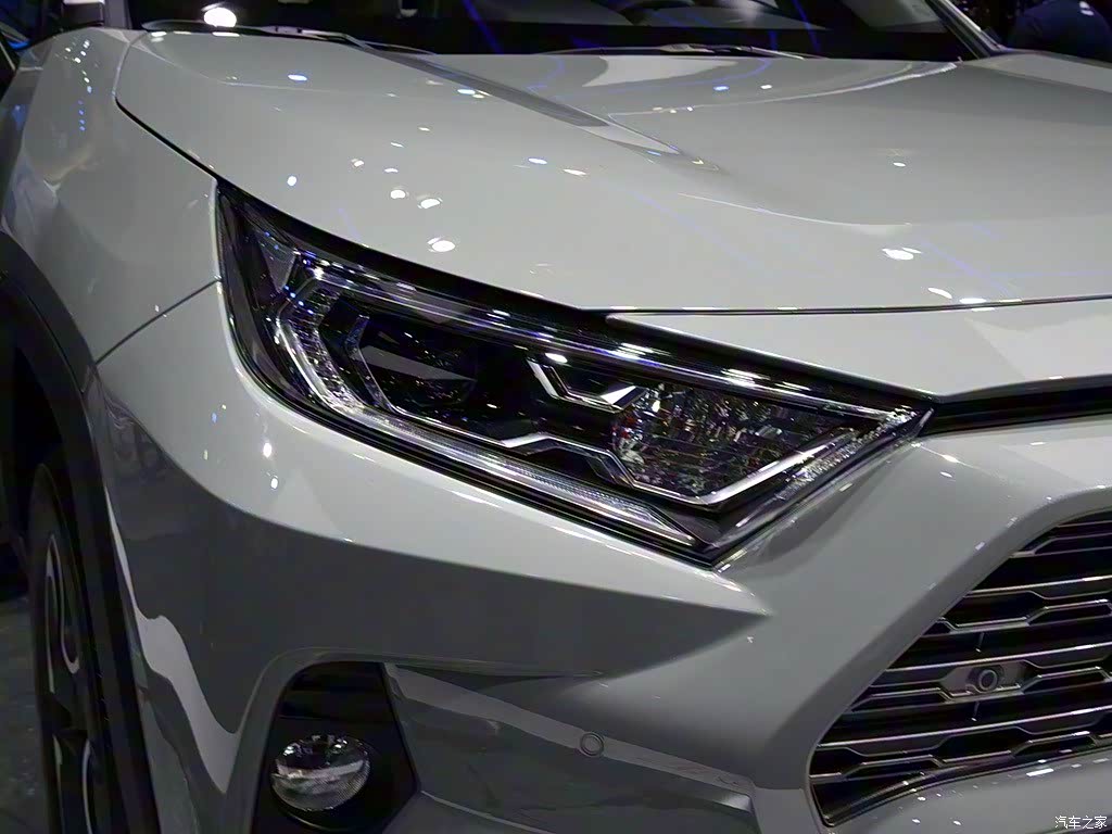 rav4荣放 2020款 2.