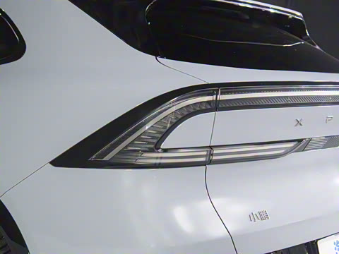 2025�� 702 �������� Ultra