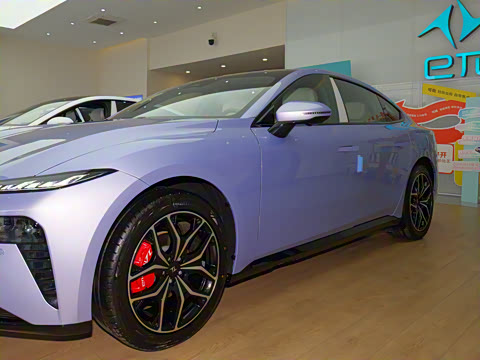 2025�� ���� 650ProѲ����