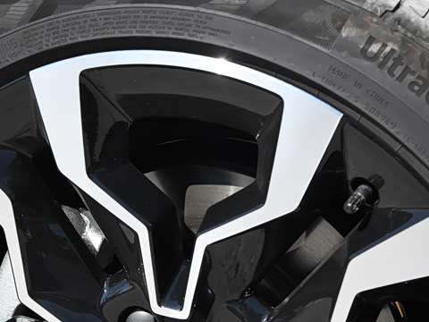 2023�� 1.5T Remix PHEV Shero