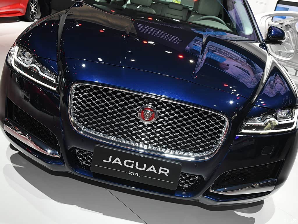 捷豹xfl 2020款 xfl 2.