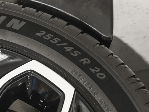 2025�� 725 �������� Max �콢��