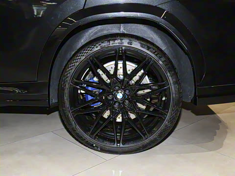 2024�� X6 M ������