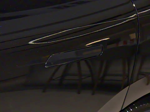 2025�� 825 Max��