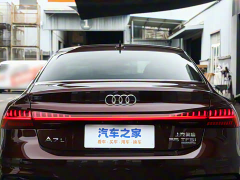 2022�� 55 TFSI quattro S-line ��Զ��������װ