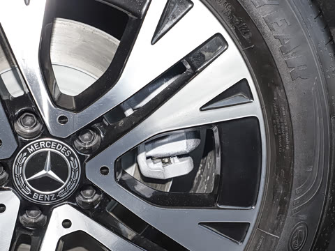 2025�� �Ŀ� GLA 220