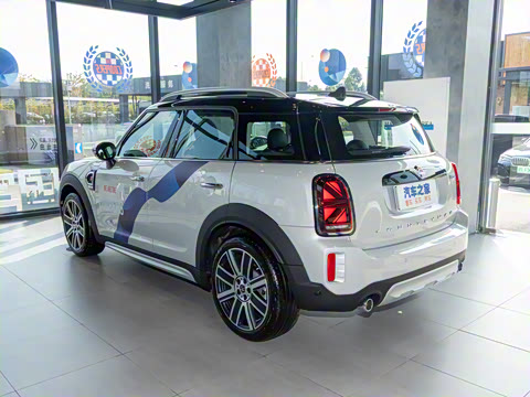 2022�� �Ŀ� 2.0T COOPER S ALL4
