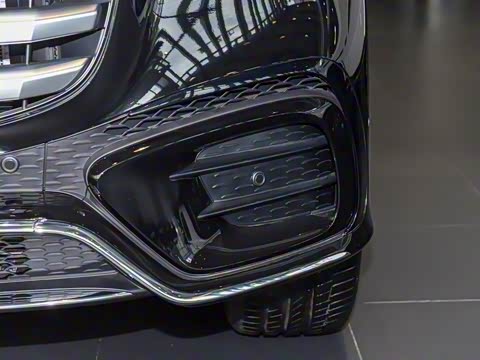 2025�� GLS 450 4MATIC ������