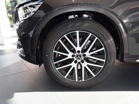 2022�� �Ŀ� GLC 300 4MATIC ����SUV