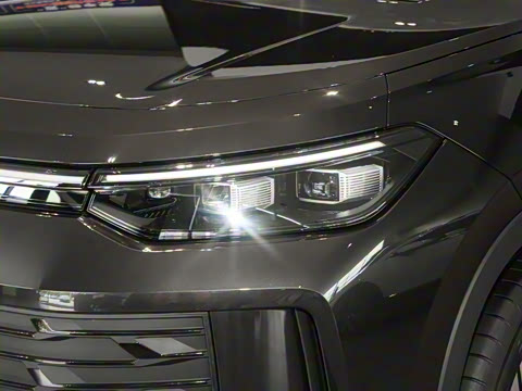 2025�� ̽��L 300TSI ������Ӣ