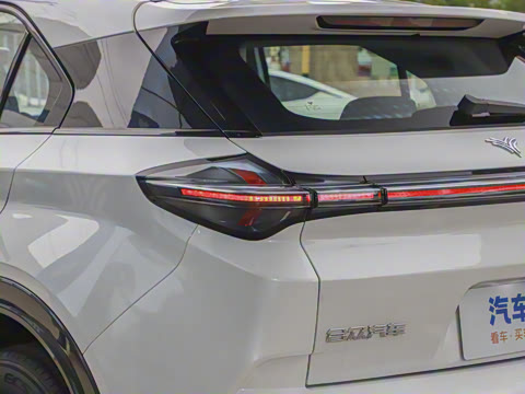 2023�� ��߸U-�� 400 U��� ��Ԫ�