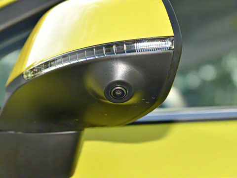 2023�� R600 ������