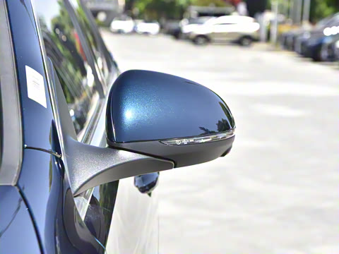 2025�� �Ŀ� C 350 eL