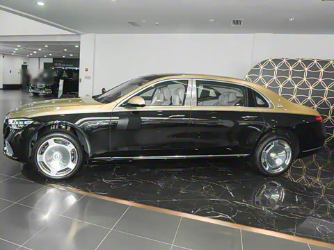 2025�� �Ŀ� S 680 4MATIC