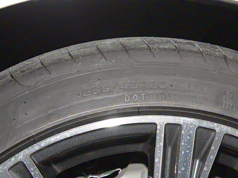 2025�� �Ŀ� 55 TFSI quattro �콢������