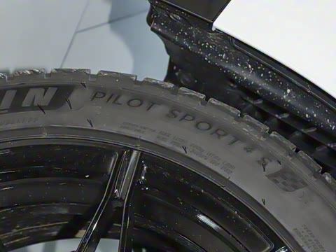 2024�� M4˫�Ž��ܳ� M xDrive ������