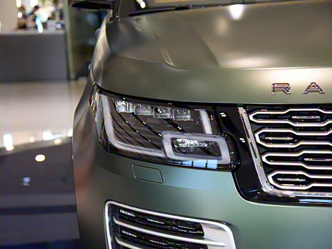 2022�� 5.0 SC V8 565PS SVA�۷��ذ�