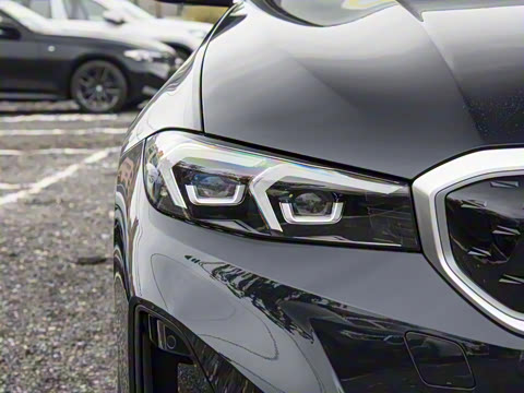 2024�� eDrive 35 L