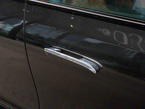 2025�� �Ŀ� E 300 ʱ�����˶���