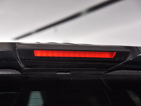 2025�� 200 �����콢��