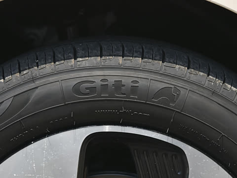 2023�� 405km Air