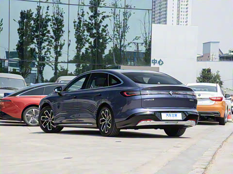 2025�� ���� 600km��׼��