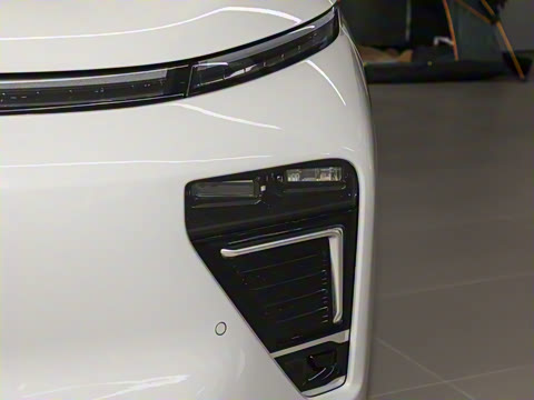 2025�� ���� 240 Pro�������ٸ�����ʻ