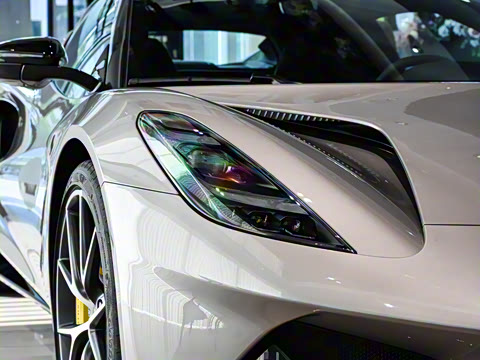 2025�� 2.0T DCT Turbo SE