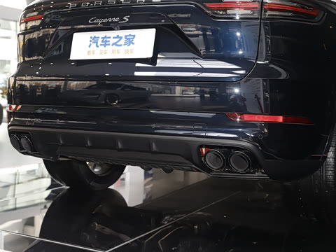 2023�� Cayenne S 2.9T