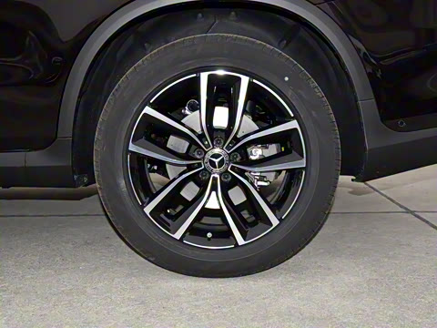 2022�� GLC 260 L 4MATIC ������