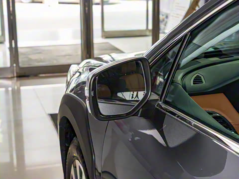 2023�� 2.5i AWD�콢�� EyeSight